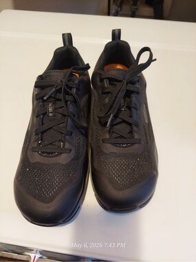 Keen Men's Black Athletic Lace-Up Sneakers